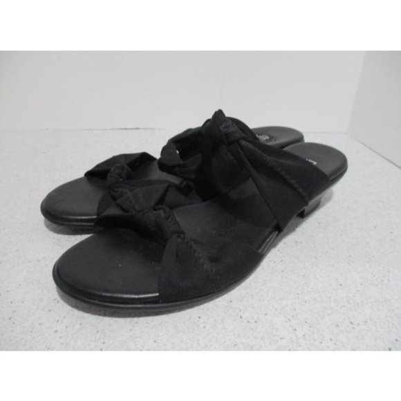*Munro Black American Twisted Knotted Fabric Slip On Slide Sandals - Picture 5 of 10